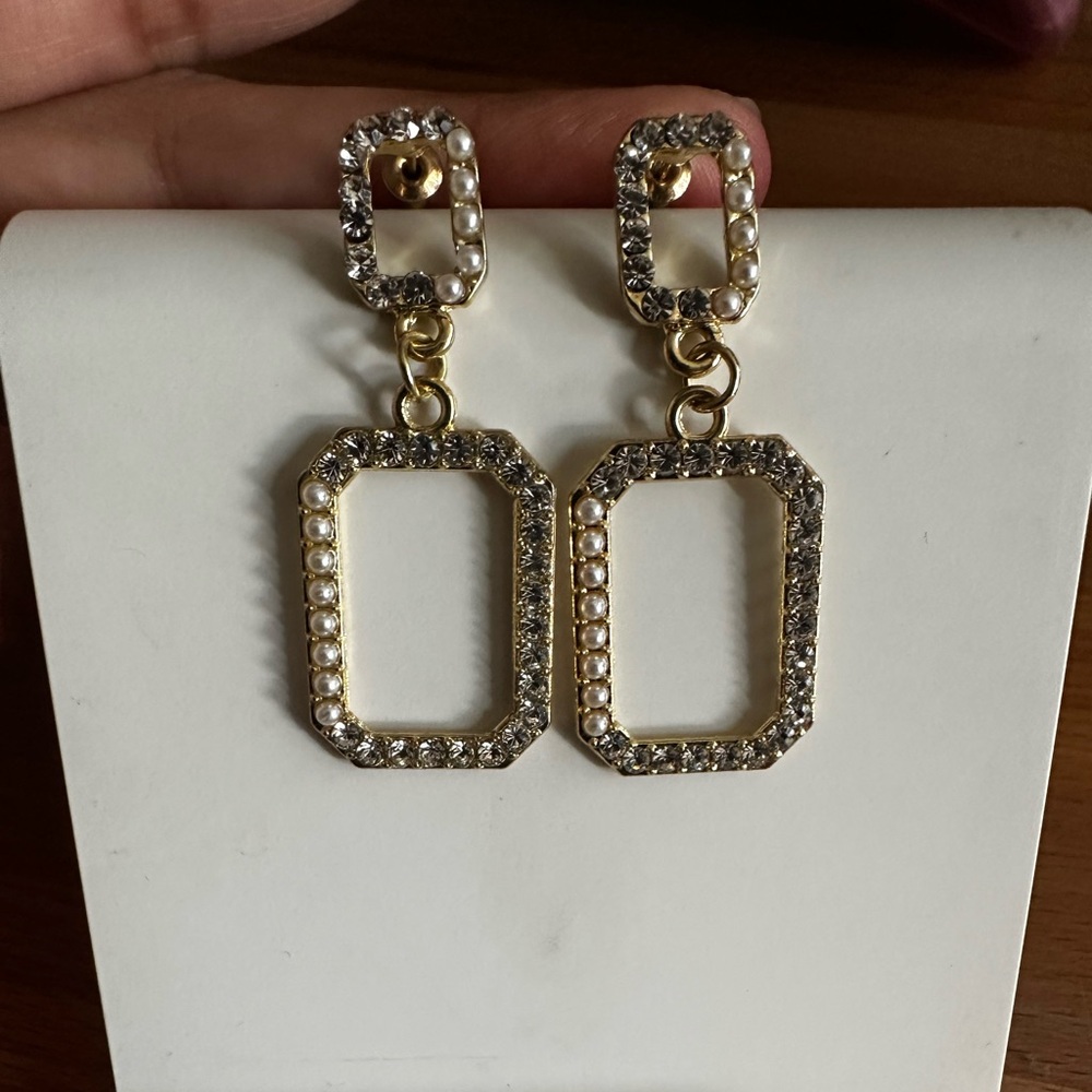 Pearl/bling earring